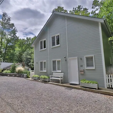 Stylish With Room, Cleaning Included