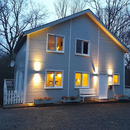 Stylish With Room, Cleaning Included