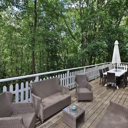 Stylish With Room, Cleaning Included Durbuy